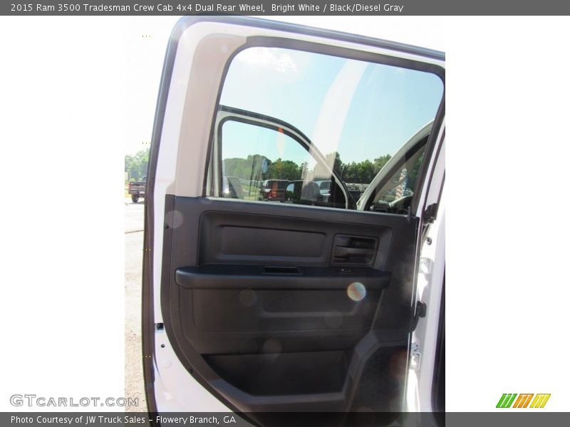 Bright White / Black/Diesel Gray 2015 Ram 3500 Tradesman Crew Cab 4x4 Dual Rear Wheel