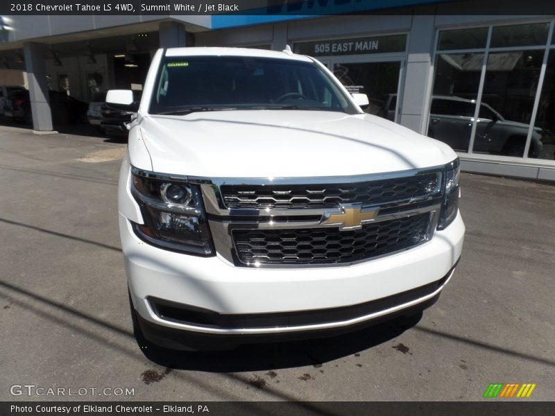 Summit White / Jet Black 2018 Chevrolet Tahoe LS 4WD
