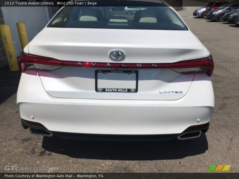 Wind Chill Pearl / Beige 2019 Toyota Avalon Limited