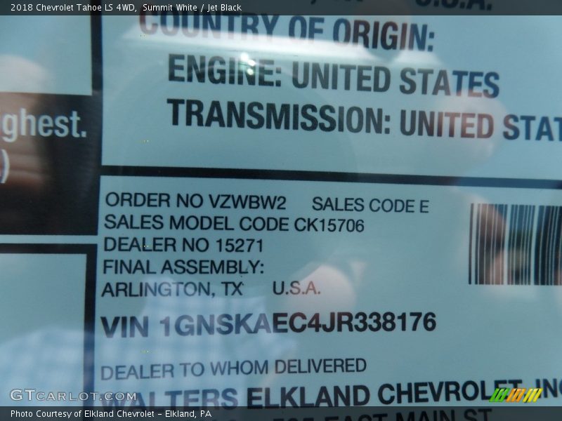 Summit White / Jet Black 2018 Chevrolet Tahoe LS 4WD