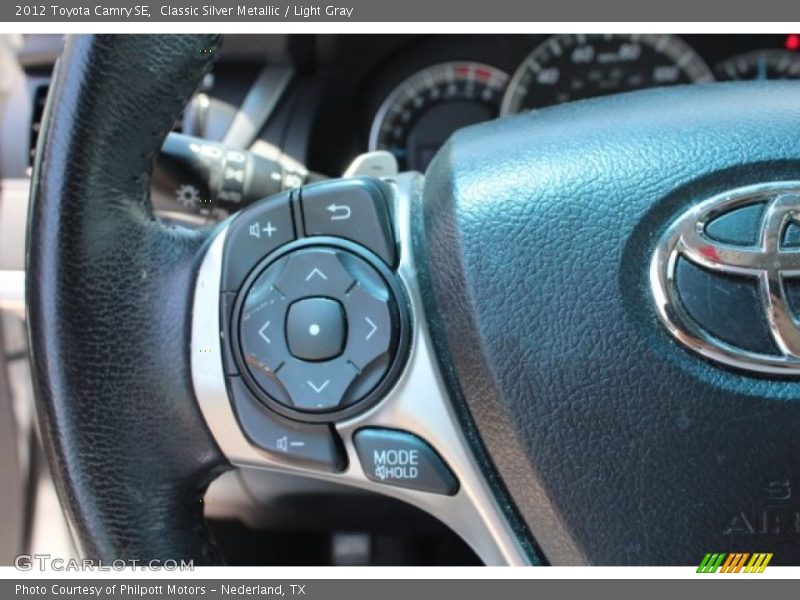 Classic Silver Metallic / Light Gray 2012 Toyota Camry SE