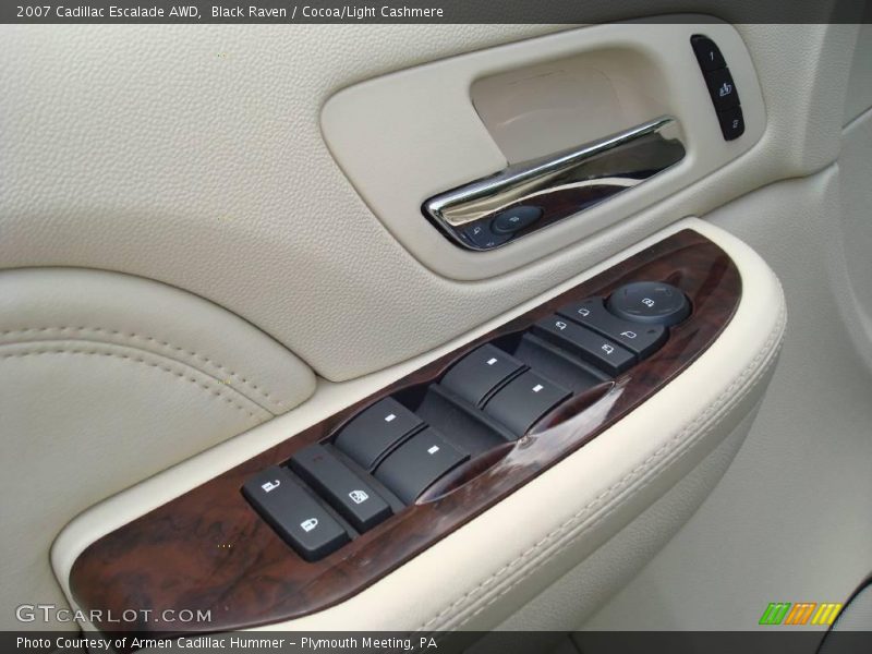 Black Raven / Cocoa/Light Cashmere 2007 Cadillac Escalade AWD