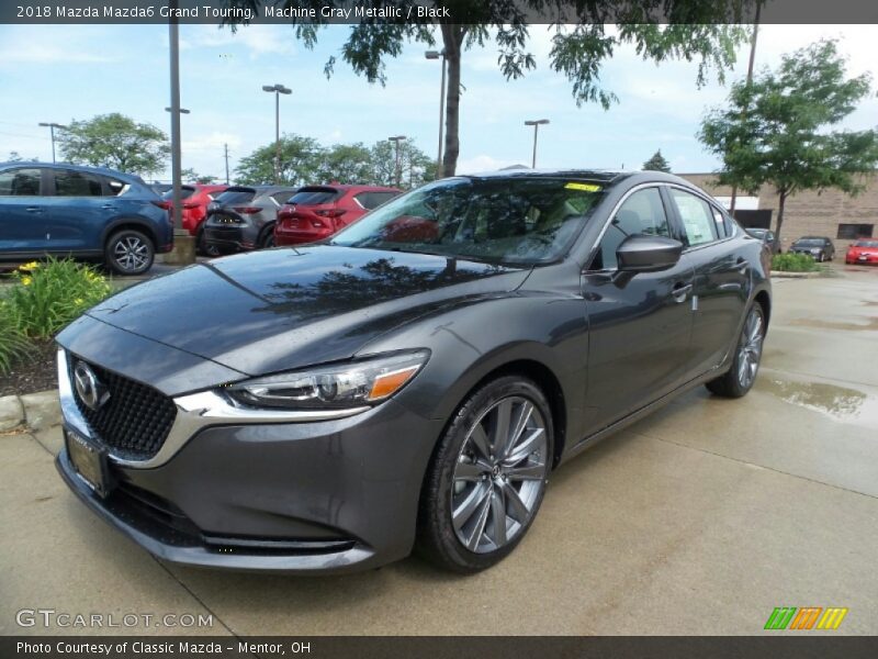 Front 3/4 View of 2018 Mazda6 Grand Touring