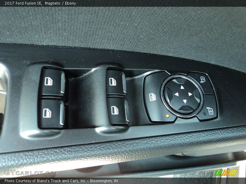 Magnetic / Ebony 2017 Ford Fusion SE