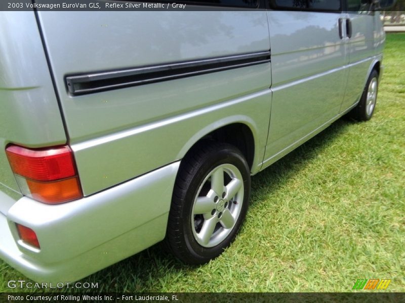 Reflex Silver Metallic / Gray 2003 Volkswagen EuroVan GLS