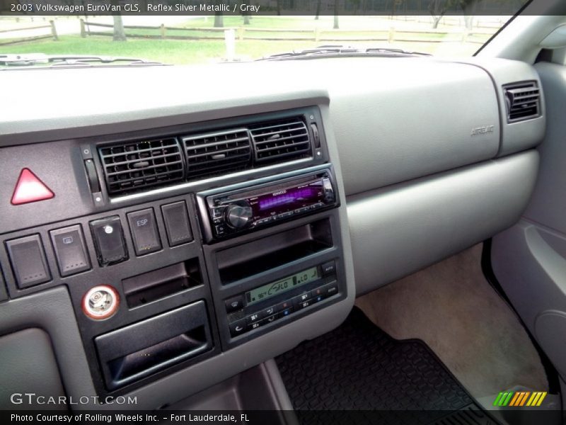 Reflex Silver Metallic / Gray 2003 Volkswagen EuroVan GLS