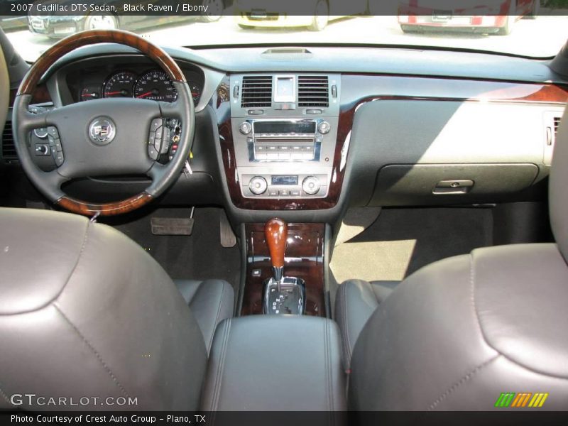 Black Raven / Ebony 2007 Cadillac DTS Sedan