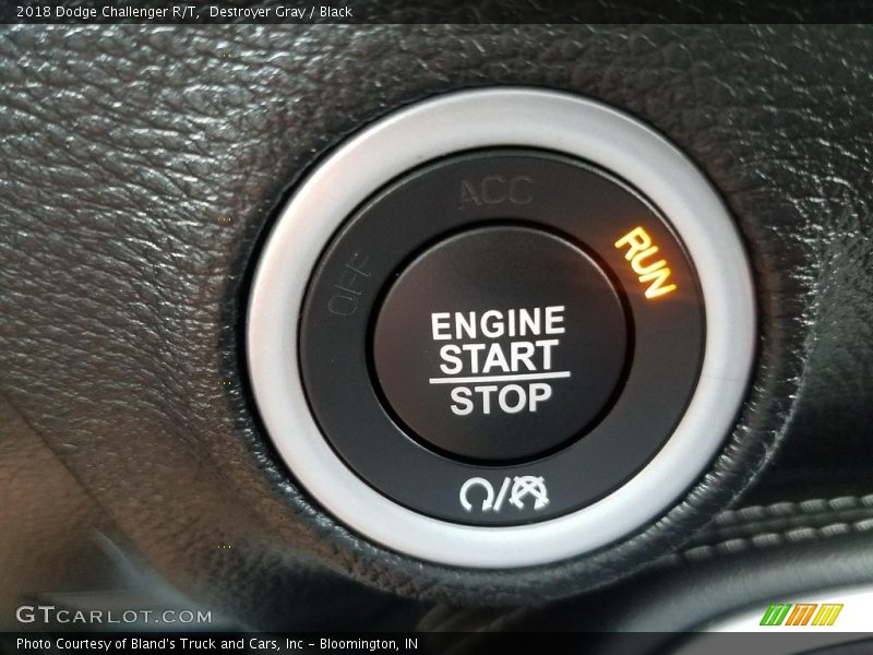 Destroyer Gray / Black 2018 Dodge Challenger R/T
