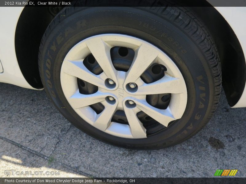 Clear White / Black 2012 Kia Rio EX
