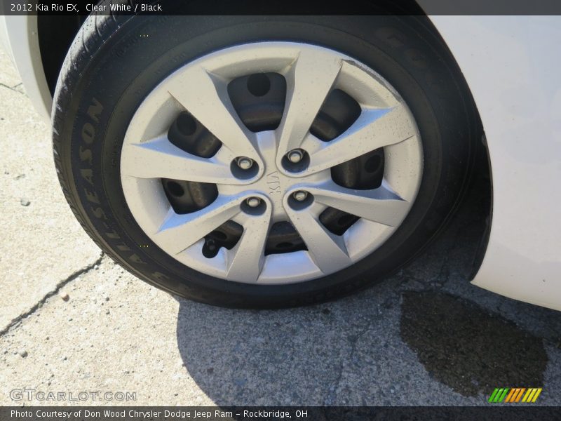 Clear White / Black 2012 Kia Rio EX