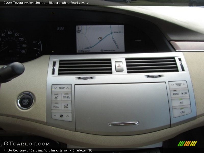 Blizzard White Pearl / Ivory 2009 Toyota Avalon Limited