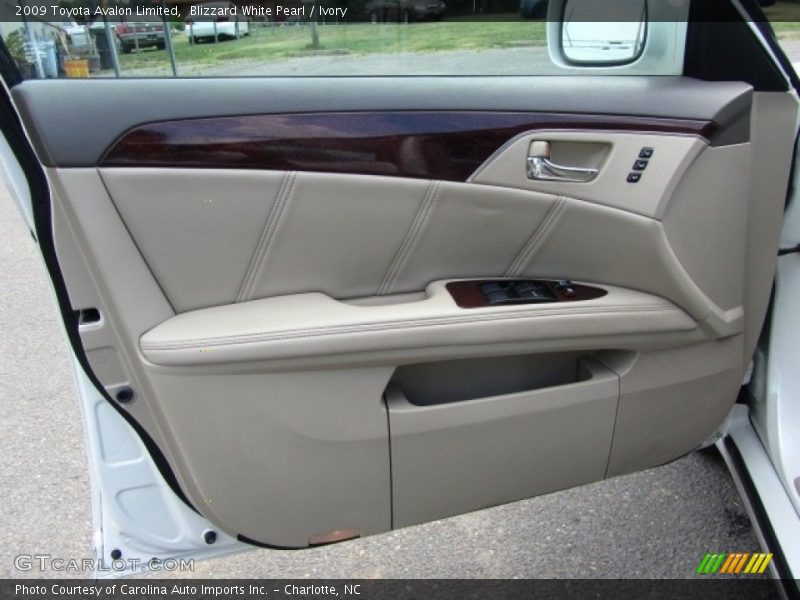 Blizzard White Pearl / Ivory 2009 Toyota Avalon Limited