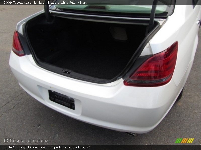 Blizzard White Pearl / Ivory 2009 Toyota Avalon Limited