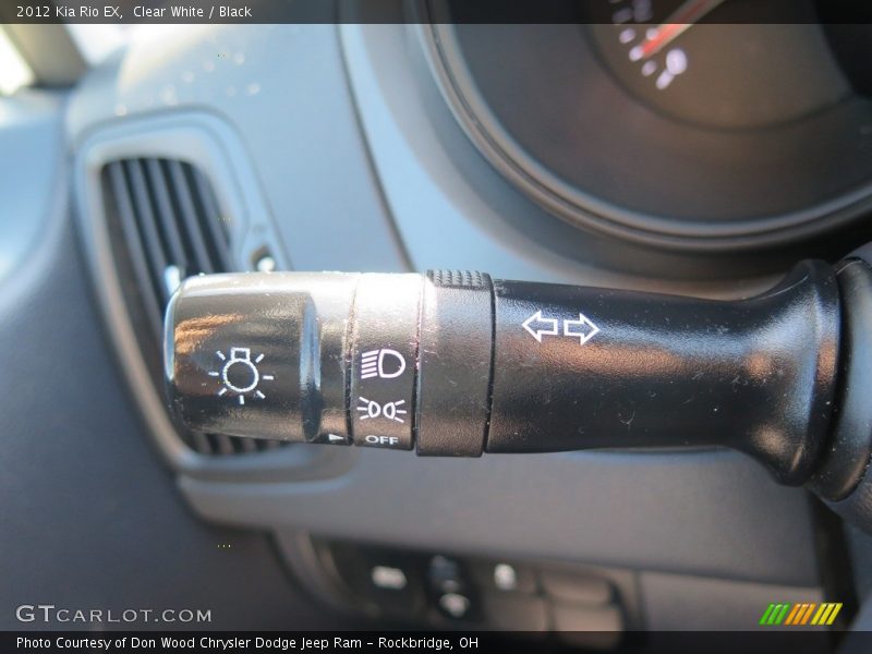Clear White / Black 2012 Kia Rio EX