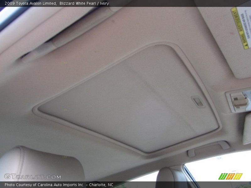 Blizzard White Pearl / Ivory 2009 Toyota Avalon Limited