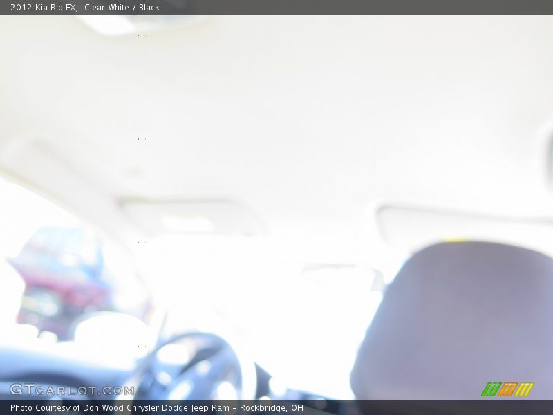 Clear White / Black 2012 Kia Rio EX