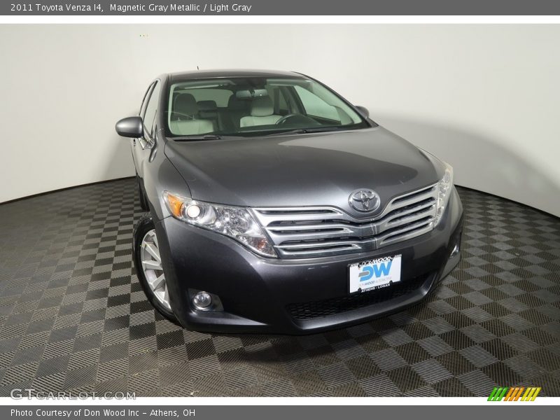 Magnetic Gray Metallic / Light Gray 2011 Toyota Venza I4