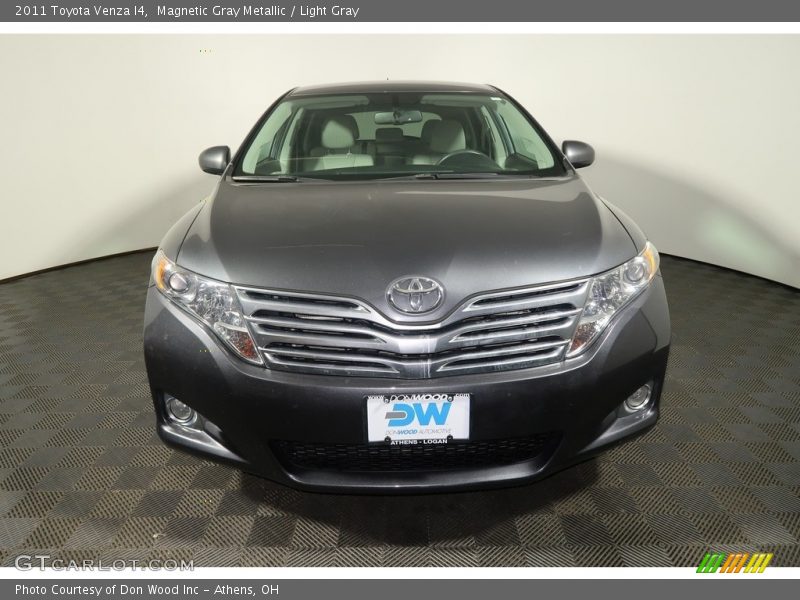 Magnetic Gray Metallic / Light Gray 2011 Toyota Venza I4