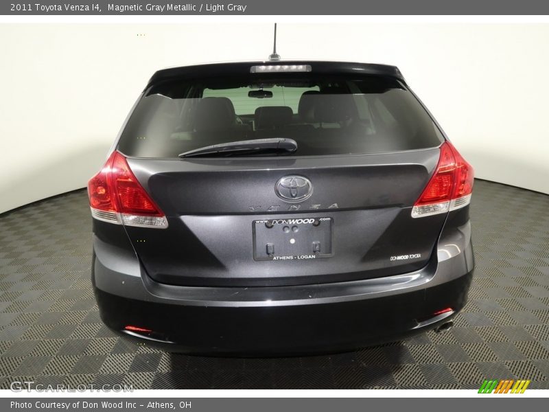 Magnetic Gray Metallic / Light Gray 2011 Toyota Venza I4