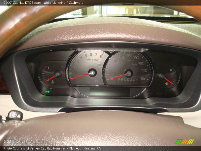 White Lightning / Cashmere 2007 Cadillac DTS Sedan