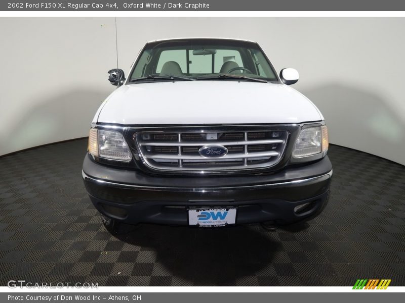 Oxford White / Dark Graphite 2002 Ford F150 XL Regular Cab 4x4