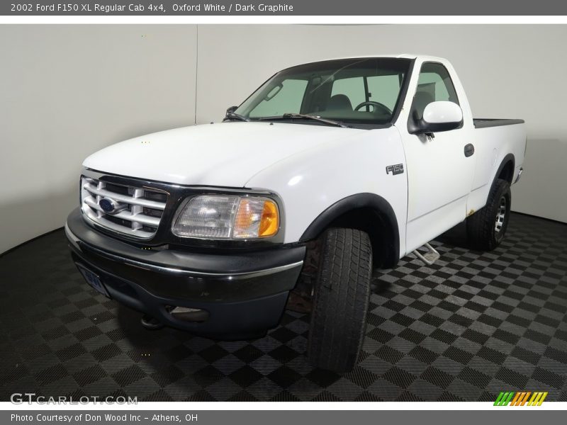Oxford White / Dark Graphite 2002 Ford F150 XL Regular Cab 4x4