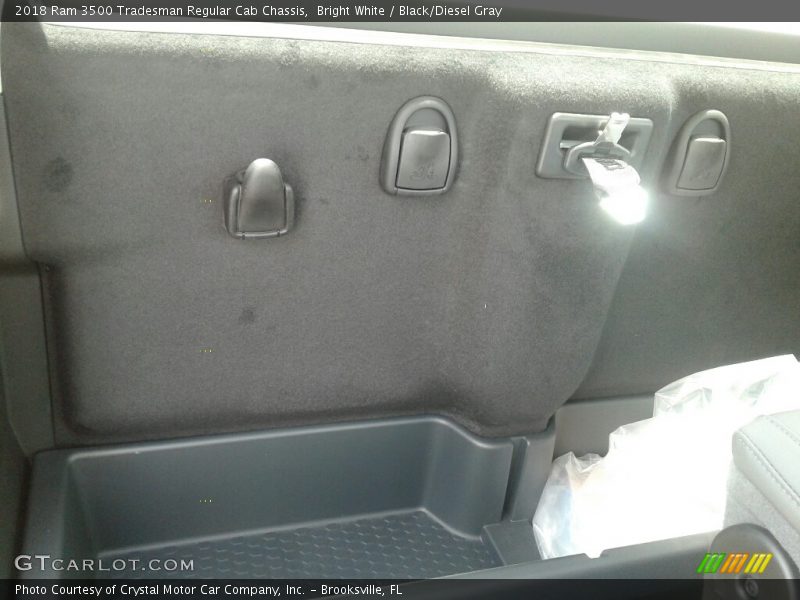 Bright White / Black/Diesel Gray 2018 Ram 3500 Tradesman Regular Cab Chassis