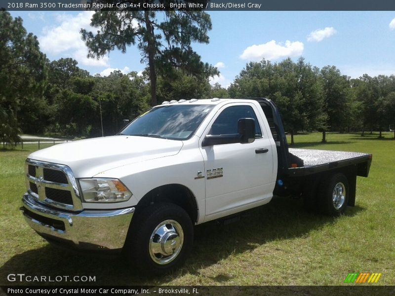 Bright White / Black/Diesel Gray 2018 Ram 3500 Tradesman Regular Cab 4x4 Chassis