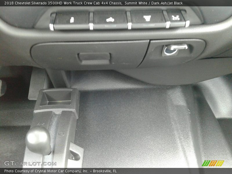 Summit White / Dark Ash/Jet Black 2018 Chevrolet Silverado 3500HD Work Truck Crew Cab 4x4 Chassis