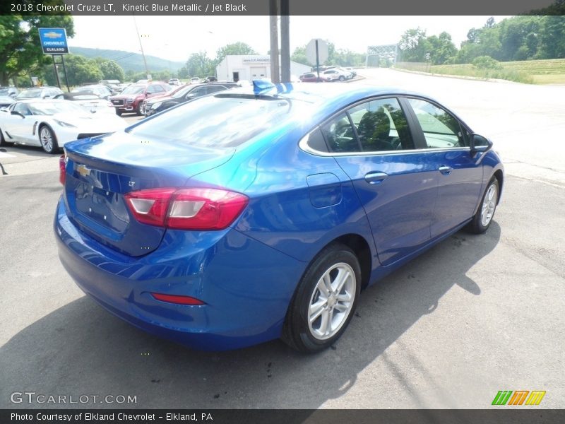 Kinetic Blue Metallic / Jet Black 2018 Chevrolet Cruze LT