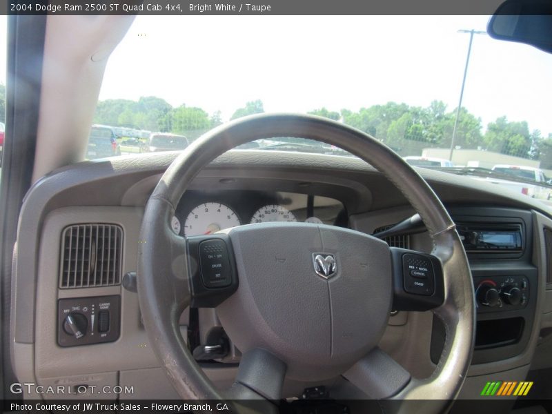 Bright White / Taupe 2004 Dodge Ram 2500 ST Quad Cab 4x4