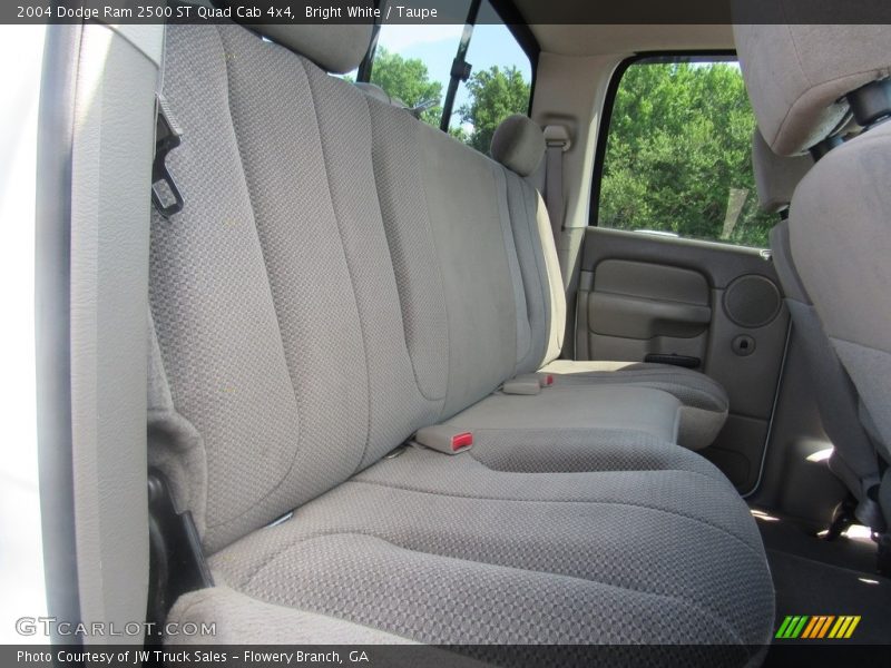 Bright White / Taupe 2004 Dodge Ram 2500 ST Quad Cab 4x4