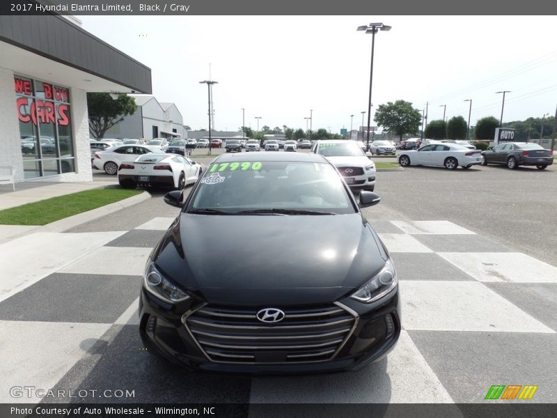 Black / Gray 2017 Hyundai Elantra Limited