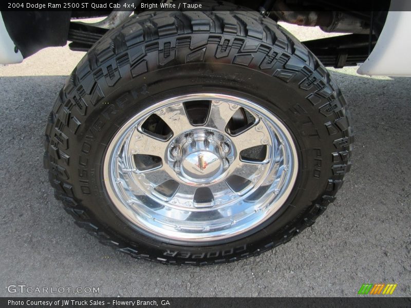 Bright White / Taupe 2004 Dodge Ram 2500 ST Quad Cab 4x4