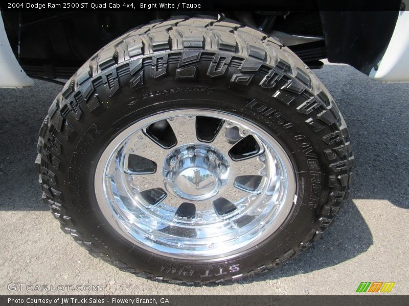 Bright White / Taupe 2004 Dodge Ram 2500 ST Quad Cab 4x4