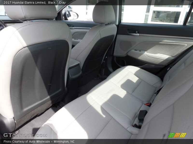 Black / Gray 2017 Hyundai Elantra Limited