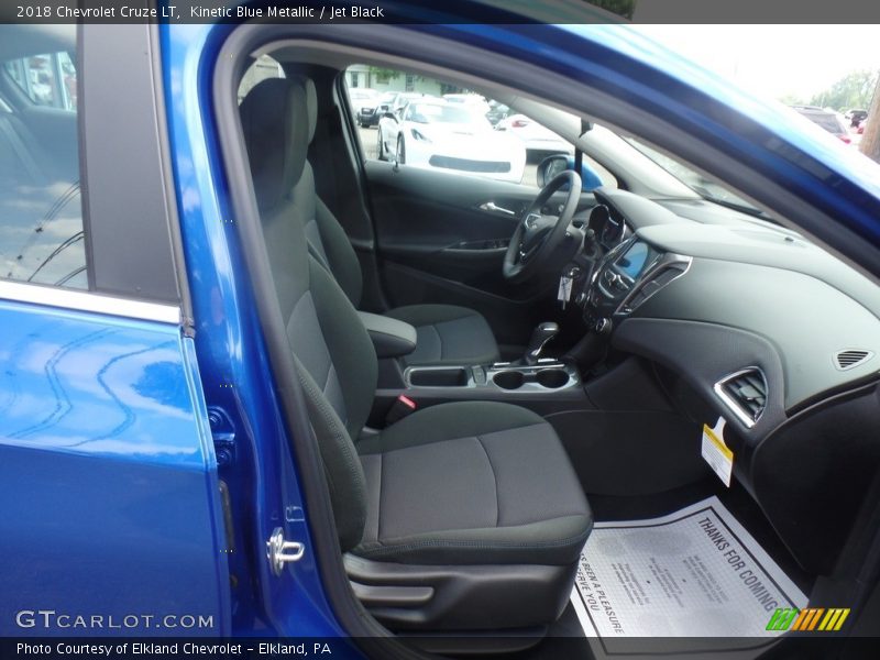 Kinetic Blue Metallic / Jet Black 2018 Chevrolet Cruze LT