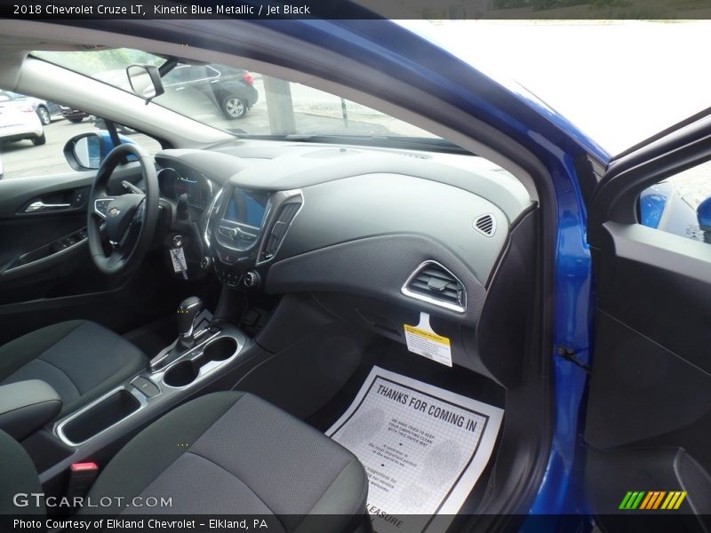 Kinetic Blue Metallic / Jet Black 2018 Chevrolet Cruze LT