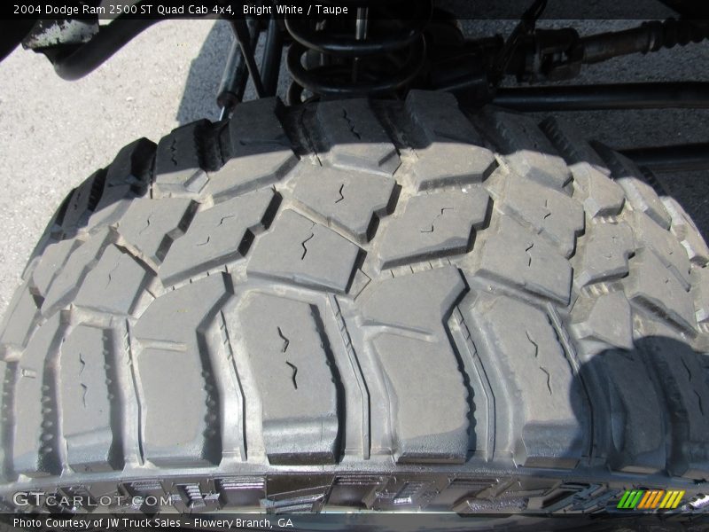 Bright White / Taupe 2004 Dodge Ram 2500 ST Quad Cab 4x4