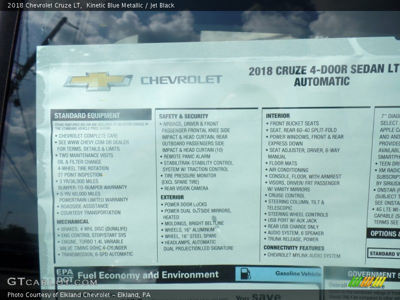 Kinetic Blue Metallic / Jet Black 2018 Chevrolet Cruze LT