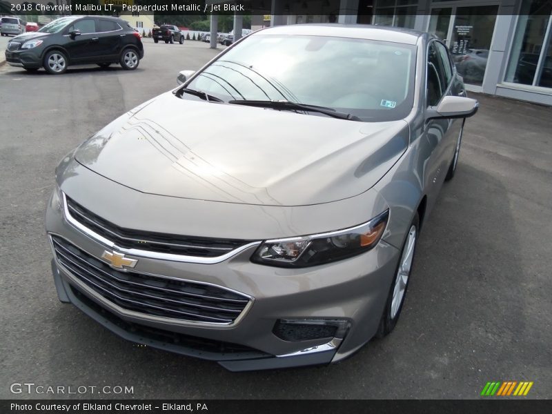 Pepperdust Metallic / Jet Black 2018 Chevrolet Malibu LT