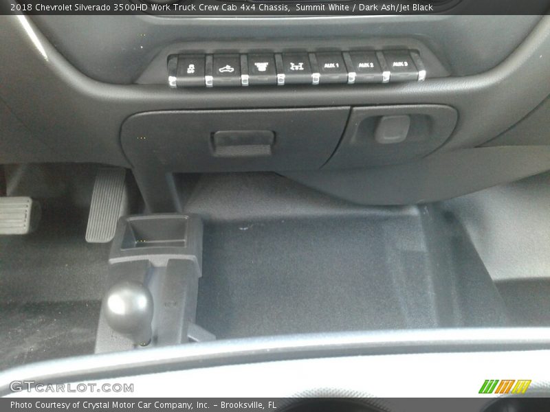 Summit White / Dark Ash/Jet Black 2018 Chevrolet Silverado 3500HD Work Truck Crew Cab 4x4 Chassis