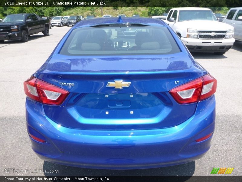 Kinetic Blue Metallic / Jet Black 2018 Chevrolet Cruze LT