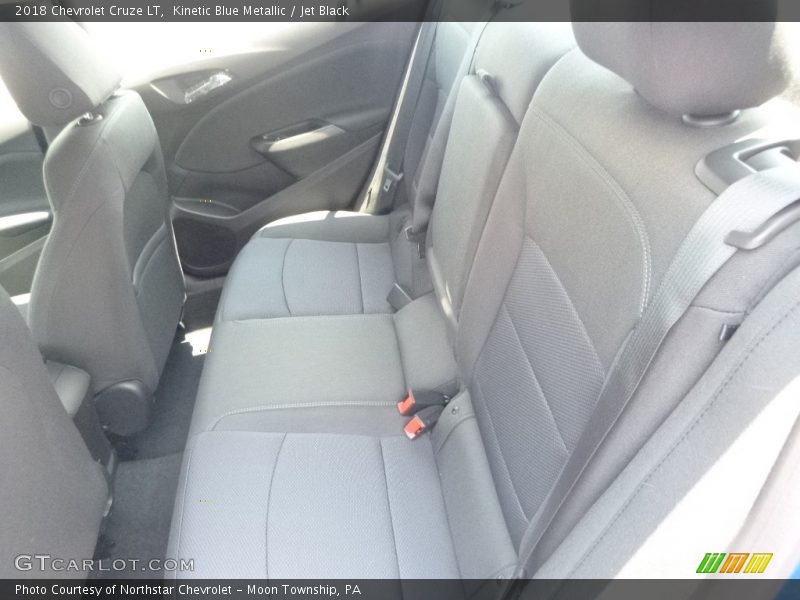 Kinetic Blue Metallic / Jet Black 2018 Chevrolet Cruze LT