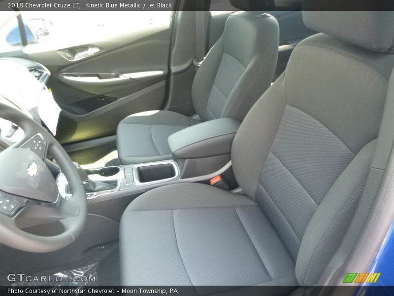 Kinetic Blue Metallic / Jet Black 2018 Chevrolet Cruze LT