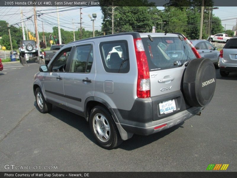 Satin Silver Metallic / Black 2005 Honda CR-V LX 4WD