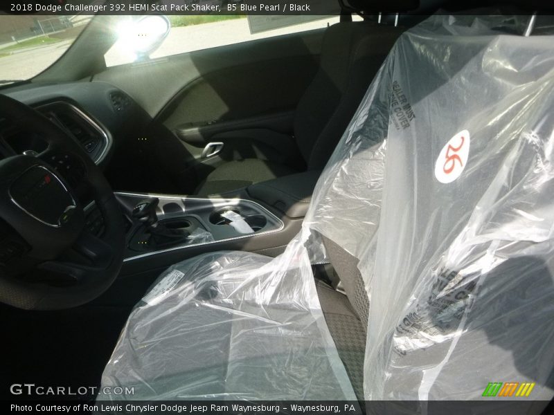 B5 Blue Pearl / Black 2018 Dodge Challenger 392 HEMI Scat Pack Shaker