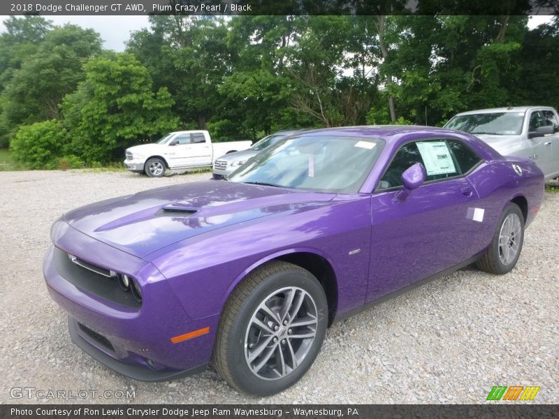 Front 3/4 View of 2018 Challenger GT AWD