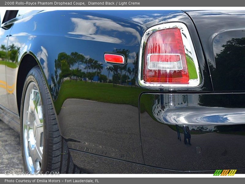Diamond Black / Light Creme 2008 Rolls-Royce Phantom Drophead Coupe