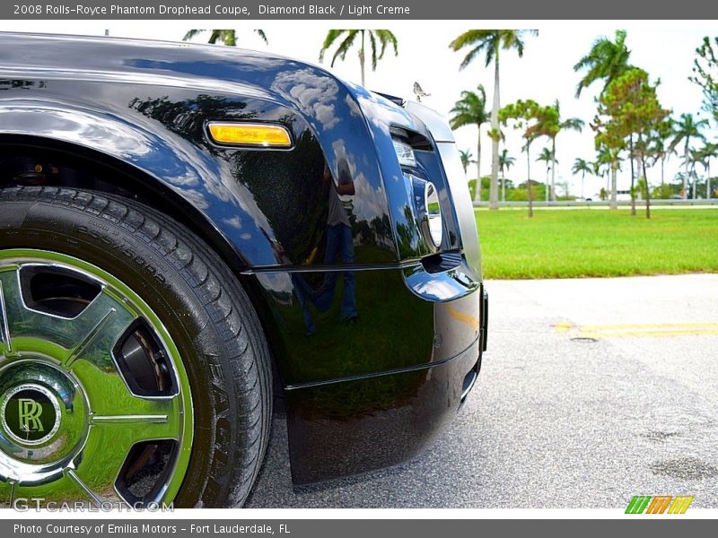Diamond Black / Light Creme 2008 Rolls-Royce Phantom Drophead Coupe